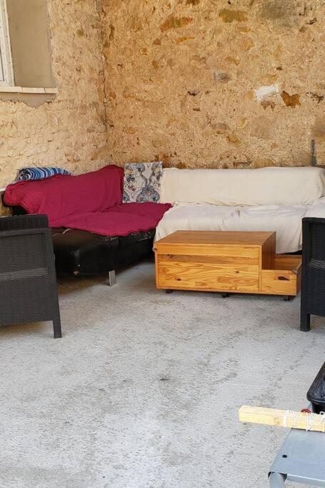 Chez Samb Villa Lussac-les-Châteaux Dış mekan fotoğraf